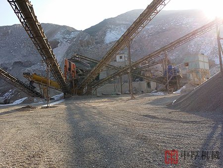 河南衛(wèi)輝時(shí)產(chǎn)100噸石料機(jī)制砂生產(chǎn)線