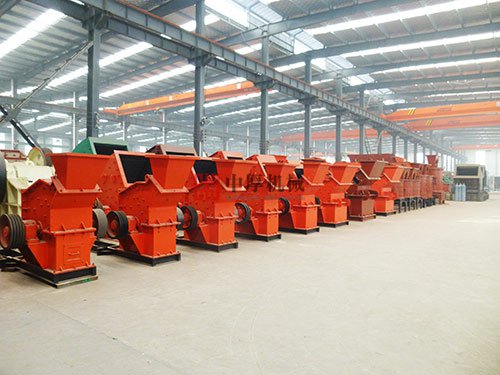 鄭州中厚機(jī)械設(shè)備生產(chǎn)車(chē)間